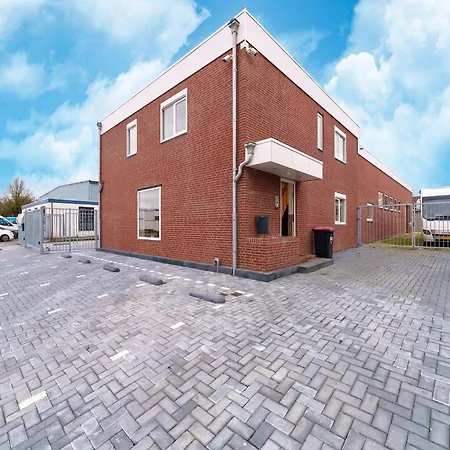 Inviting With Terrace Landgraaf